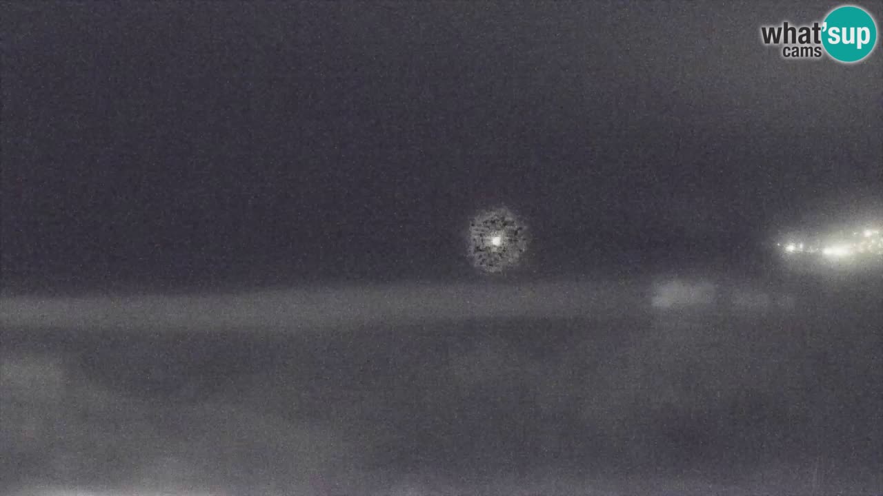 Web kamera Torre dei Corsari – Pogled uživo na plažu s Punta Usai