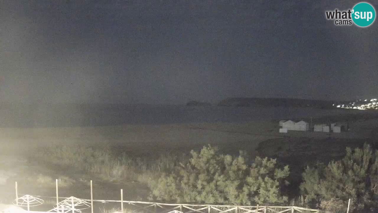 Spletna kamera Torre dei Corsari – Pogled v živo na plažo s Punta Usai