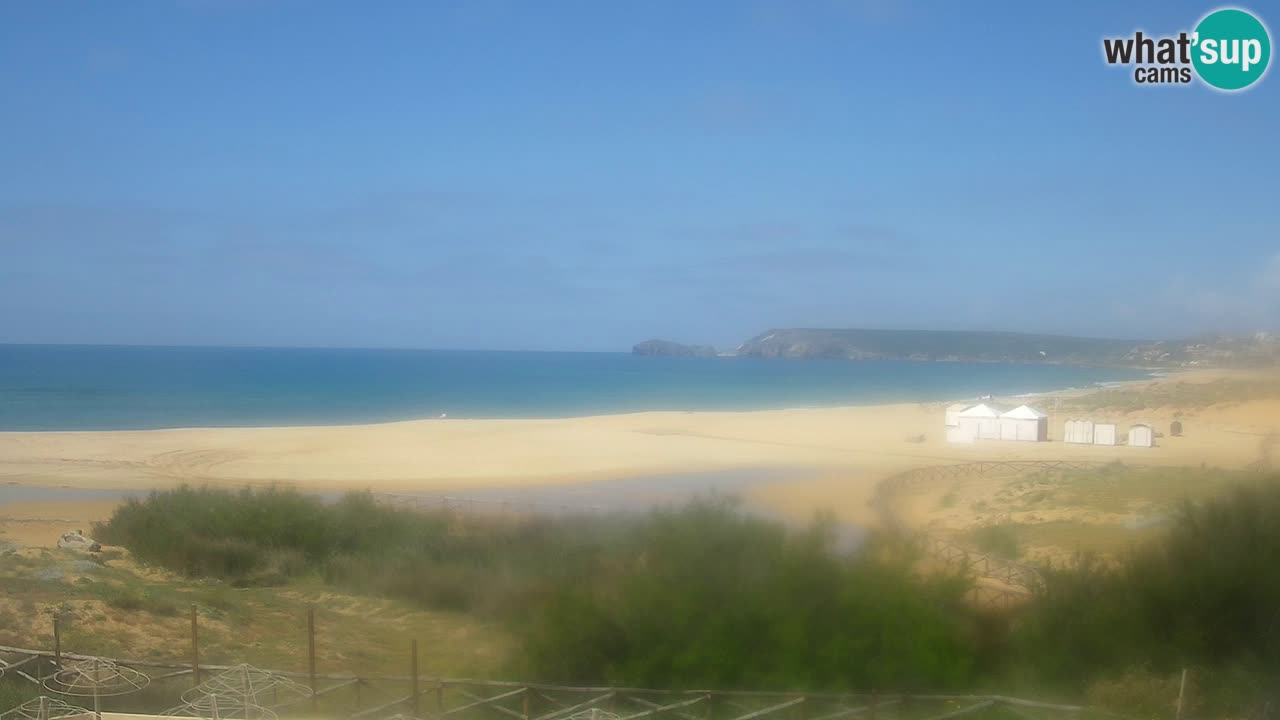 Web kamera Torre dei Corsari – Pogled uživo na plažu s Punta Usai