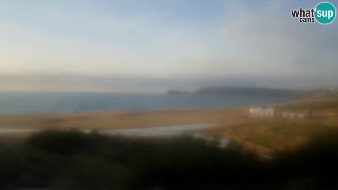 Webcam Torre dei Corsari – Vista live sulla spiaggia da Punta Usai