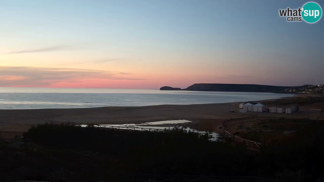 Spletna kamera Torre dei Corsari – Pogled v živo na plažo s Punta Usai