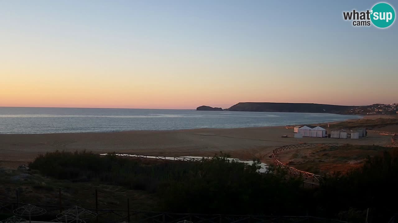 Spletna kamera Torre dei Corsari – Pogled v živo na plažo s Punta Usai