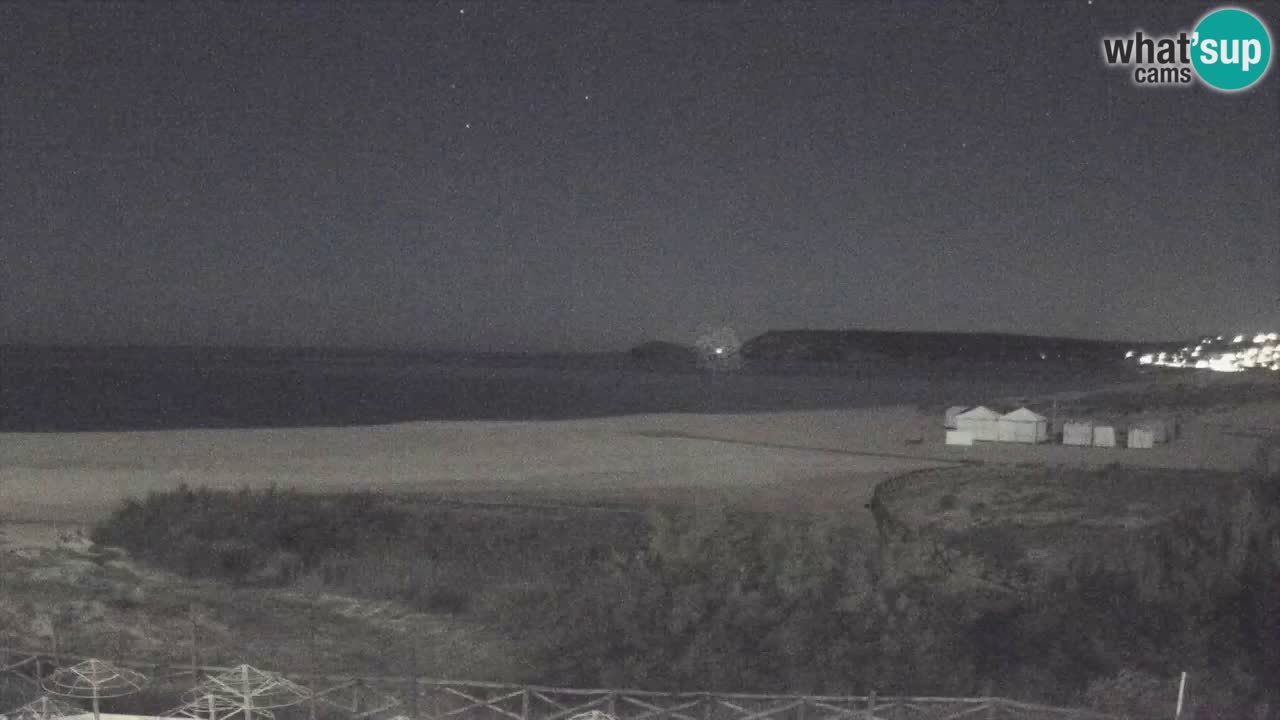 Spletna kamera Torre dei Corsari – Pogled v živo na plažo s Punta Usai