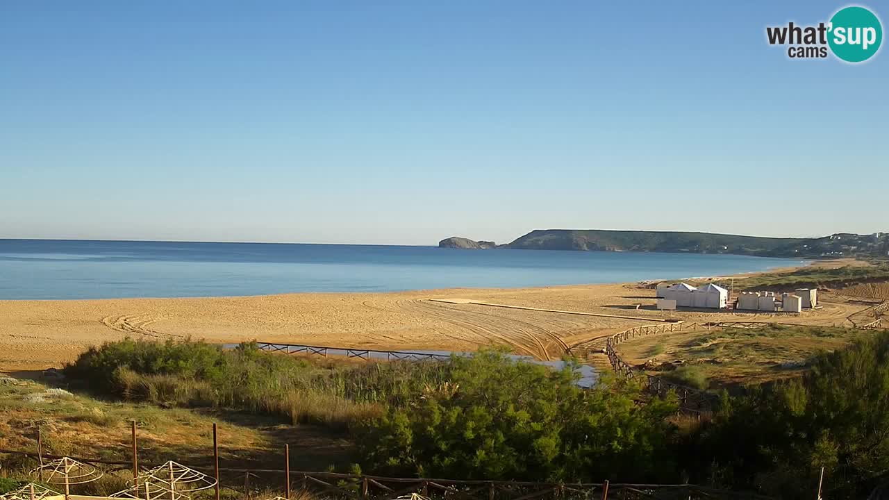 Spletna kamera Torre dei Corsari – Pogled v živo na plažo s Punta Usai