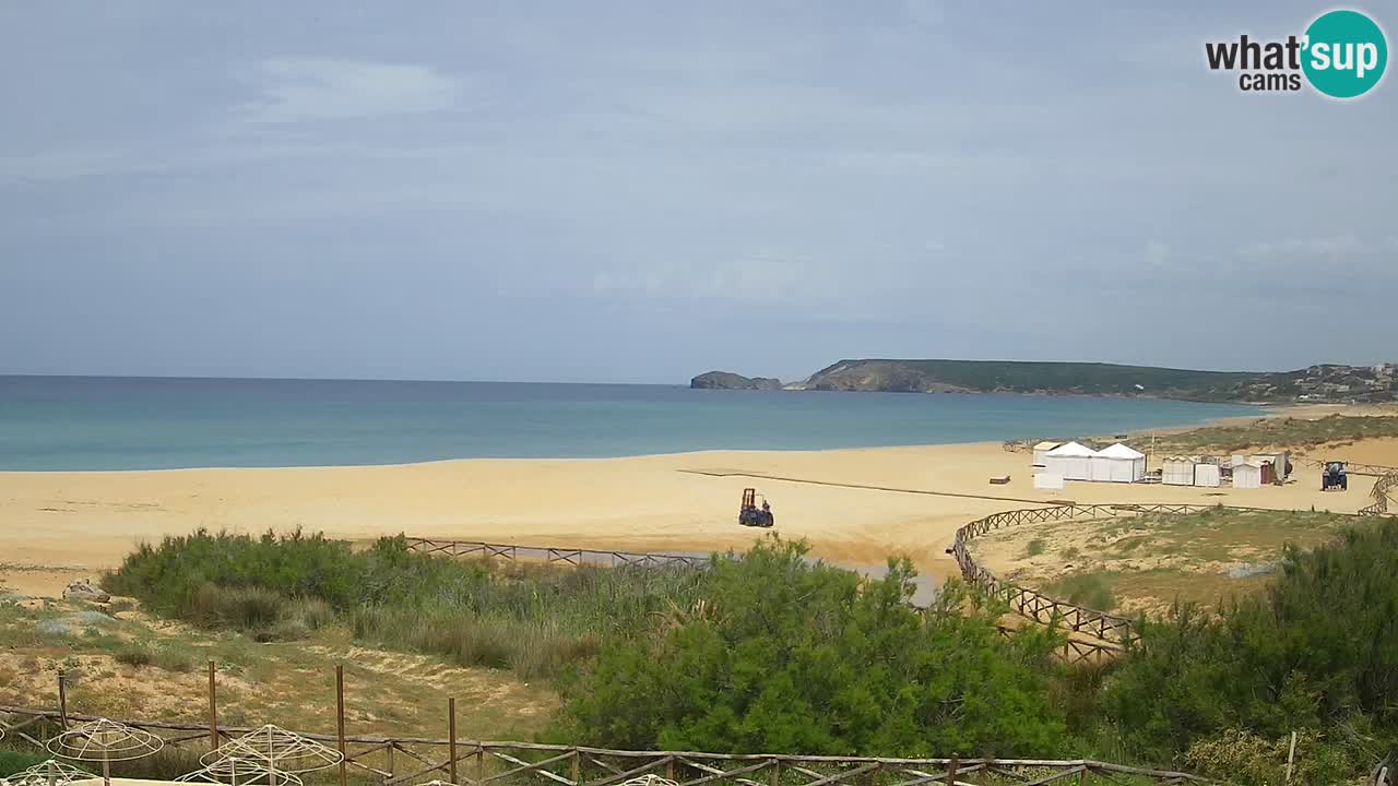 Web kamera Torre dei Corsari – Pogled uživo na plažu s Punta Usai