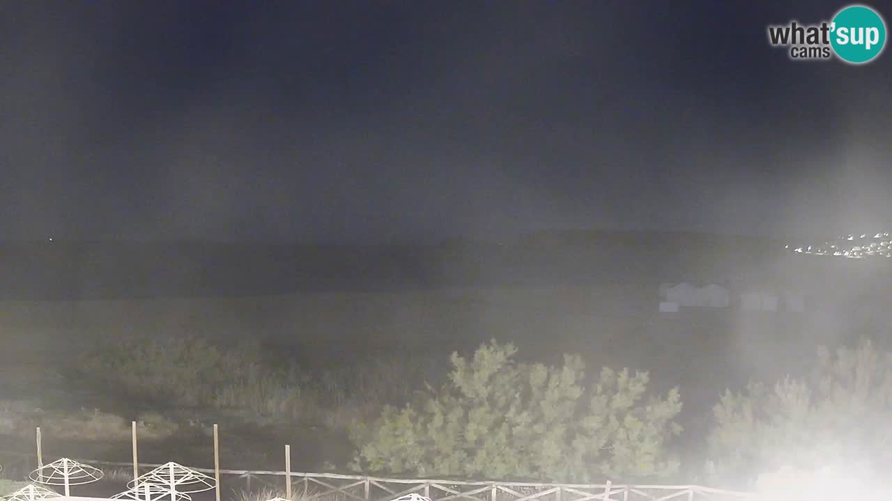 Web kamera Torre dei Corsari – Pogled uživo na plažu s Punta Usai