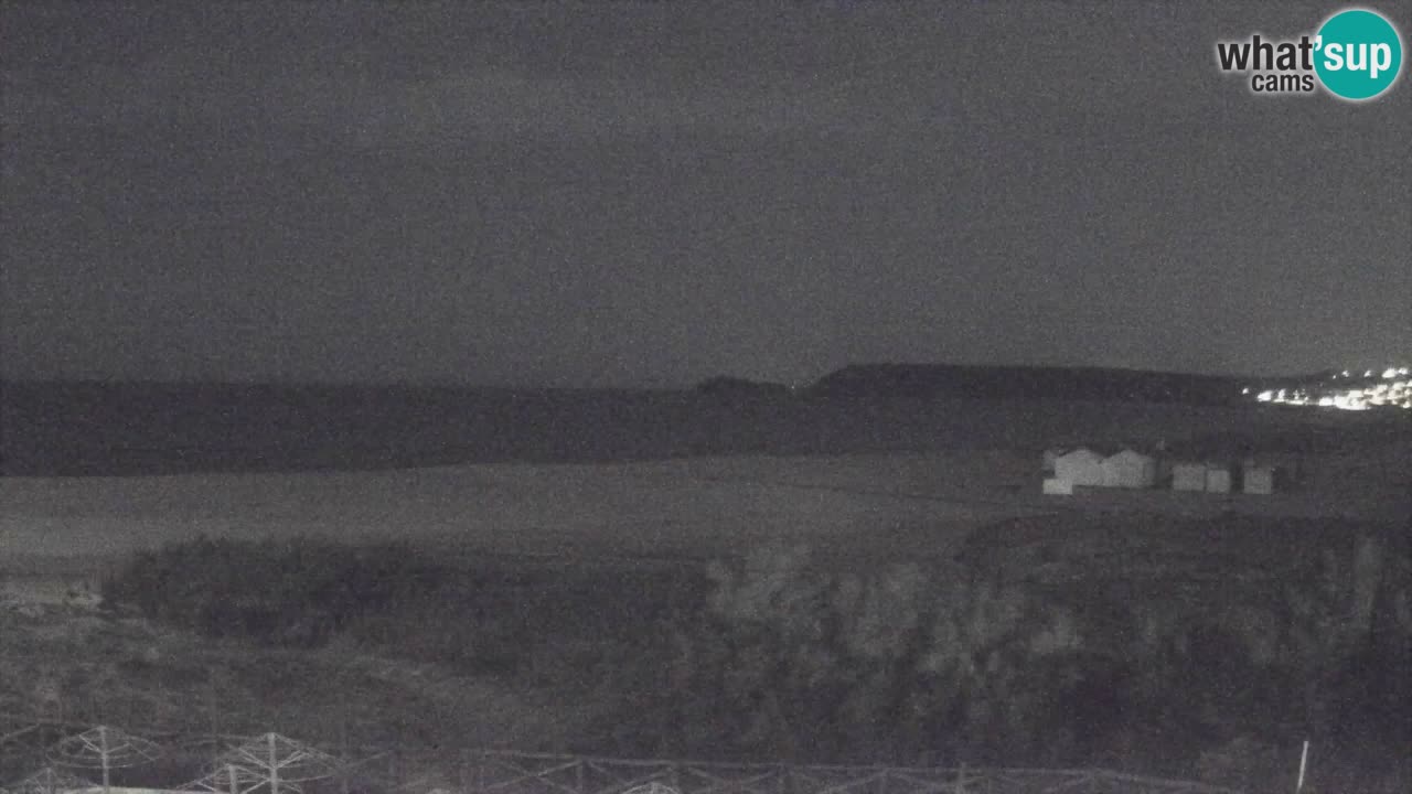 Spletna kamera Torre dei Corsari – Pogled v živo na plažo s Punta Usai