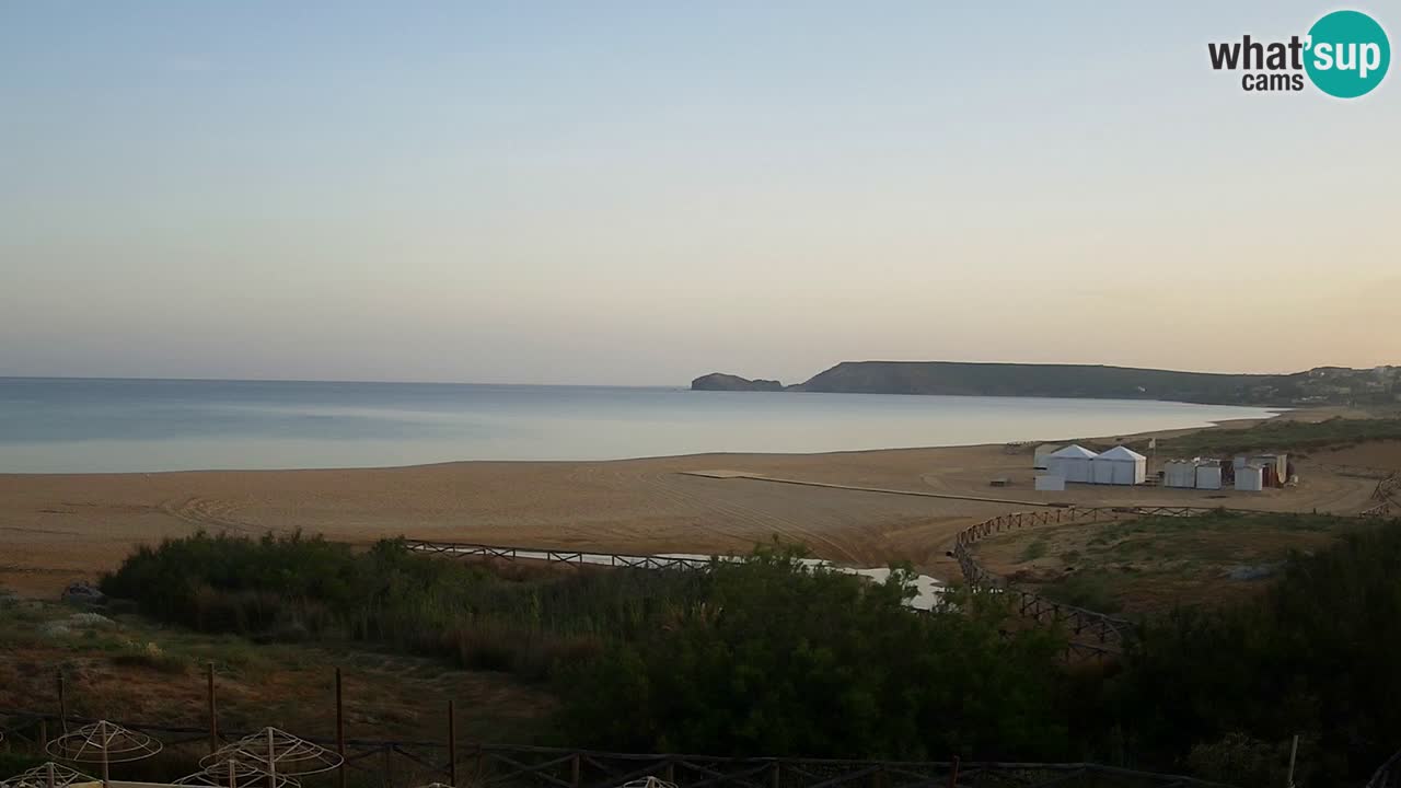 Web kamera Torre dei Corsari – Pogled uživo na plažu s Punta Usai