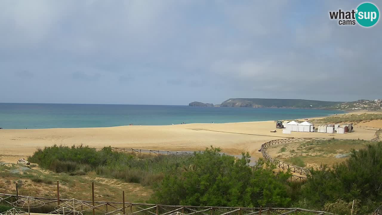 Web kamera Torre dei Corsari – Pogled uživo na plažu s Punta Usai