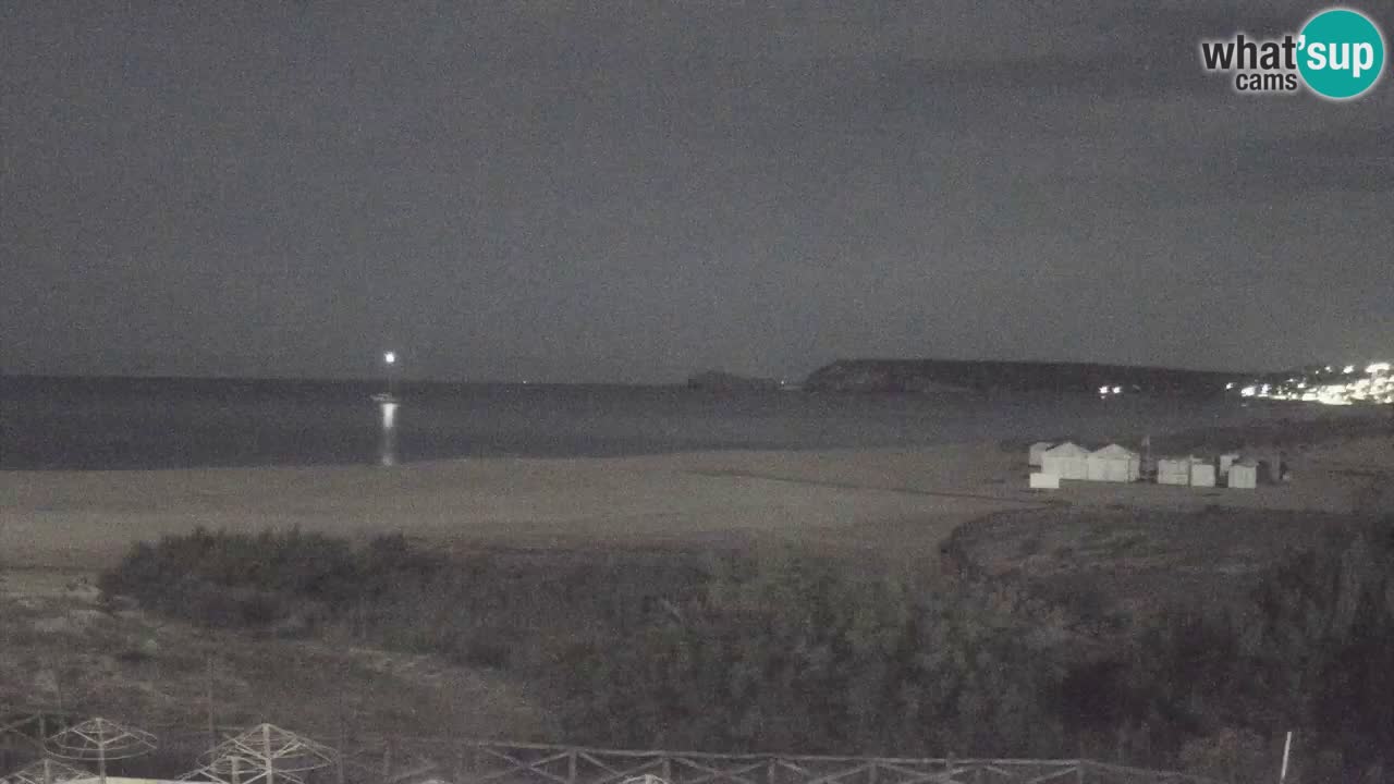 Webcam Torre dei Corsari – Vista live sulla spiaggia da Punta Usai