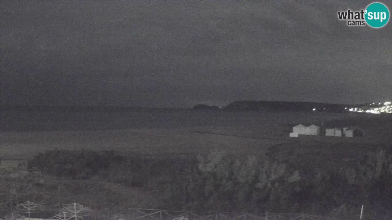 Web kamera Torre dei Corsari – Pogled uživo na plažu s Punta Usai