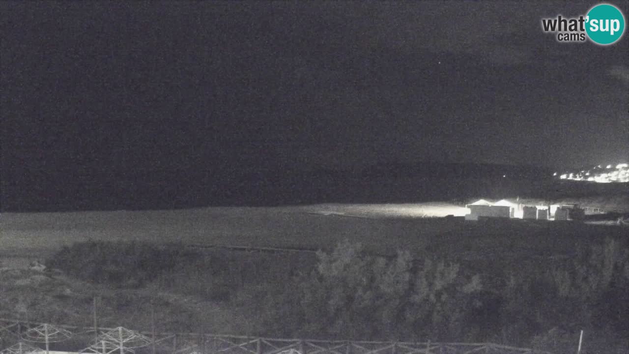 Spletna kamera Torre dei Corsari – Pogled v živo na plažo s Punta Usai