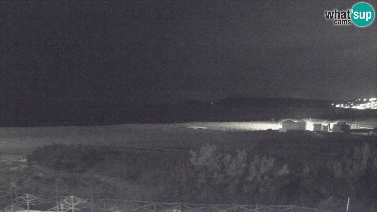 Spletna kamera Torre dei Corsari – Pogled v živo na plažo s Punta Usai
