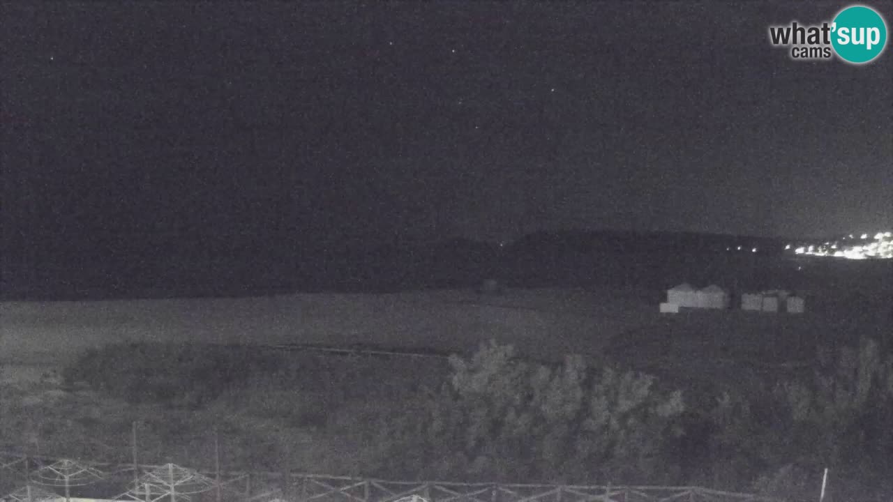 Webcam Torre dei Corsari – Vista live sulla spiaggia da Punta Usai