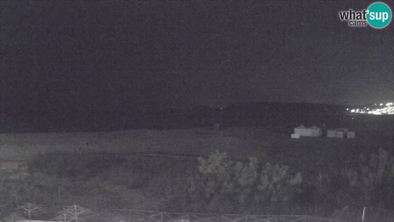 Spletna kamera Torre dei Corsari – Pogled v živo na plažo s Punta Usai