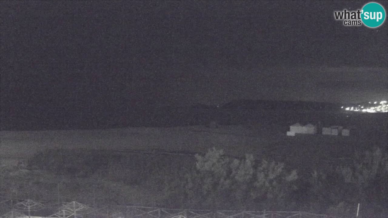 Webcam Torre dei Corsari – Vue en direct sur la plage depuis Punta Usai