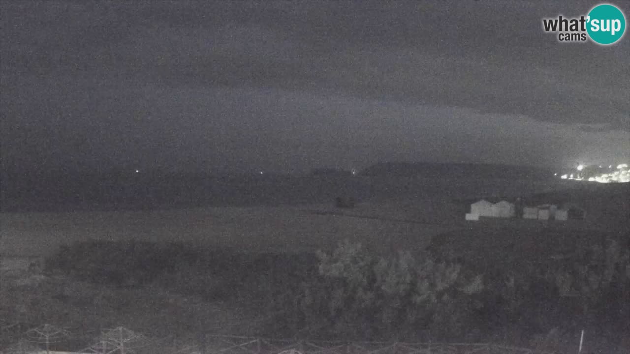 Webcam Torre dei Corsari – Live Beach View from Punta Usai