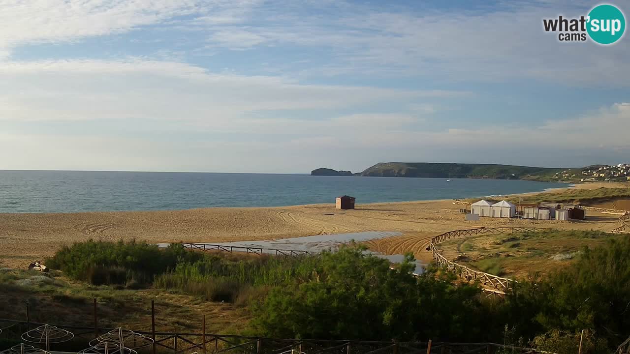 Web kamera Torre dei Corsari – Pogled uživo na plažu s Punta Usai