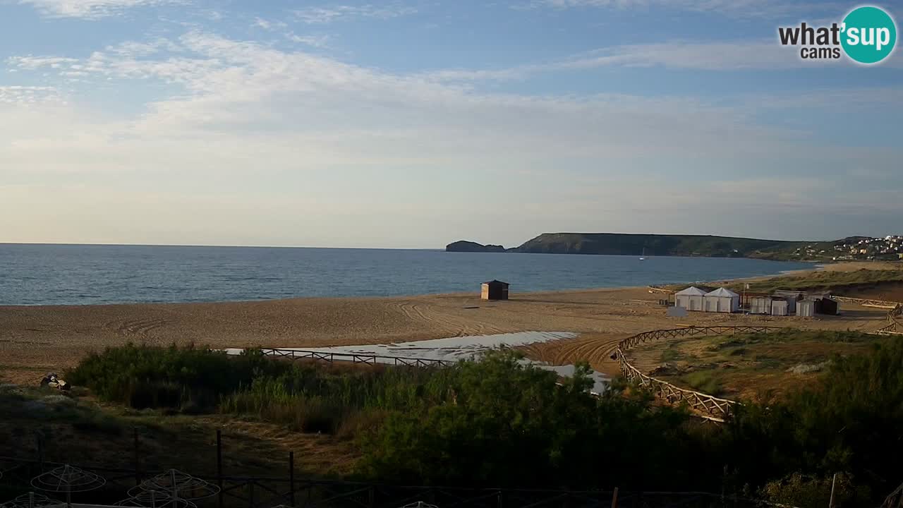 Web kamera Torre dei Corsari – Pogled uživo na plažu s Punta Usai