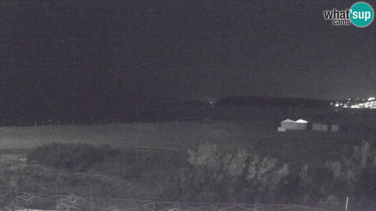 Webcam Torre dei Corsari – Vista live sulla spiaggia da Punta Usai