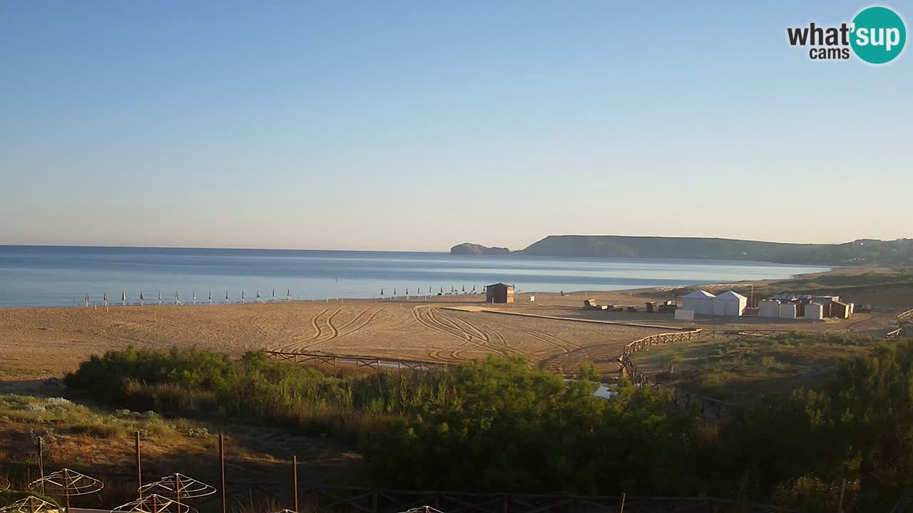 Spletna kamera Torre dei Corsari – Pogled v živo na plažo s Punta Usai