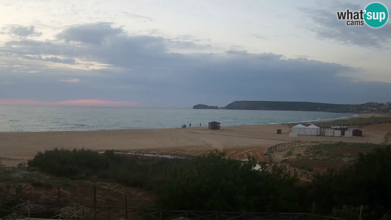 Spletna kamera Torre dei Corsari – Pogled v živo na plažo s Punta Usai