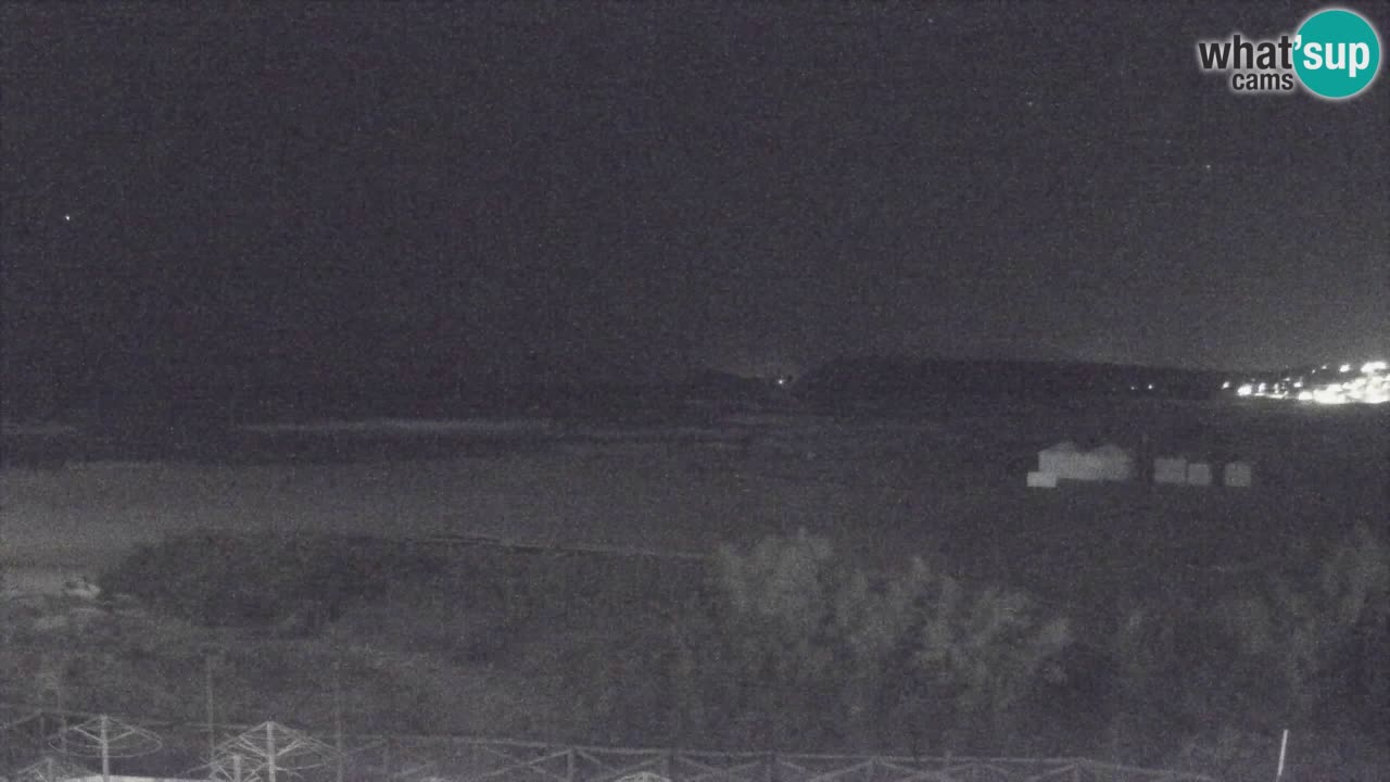 Webcam Torre dei Corsari – Vista live sulla spiaggia da Punta Usai