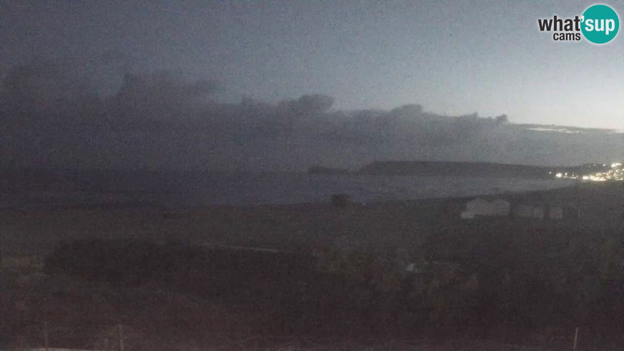 Webcam Torre dei Corsari – Vue en direct sur la plage depuis Punta Usai