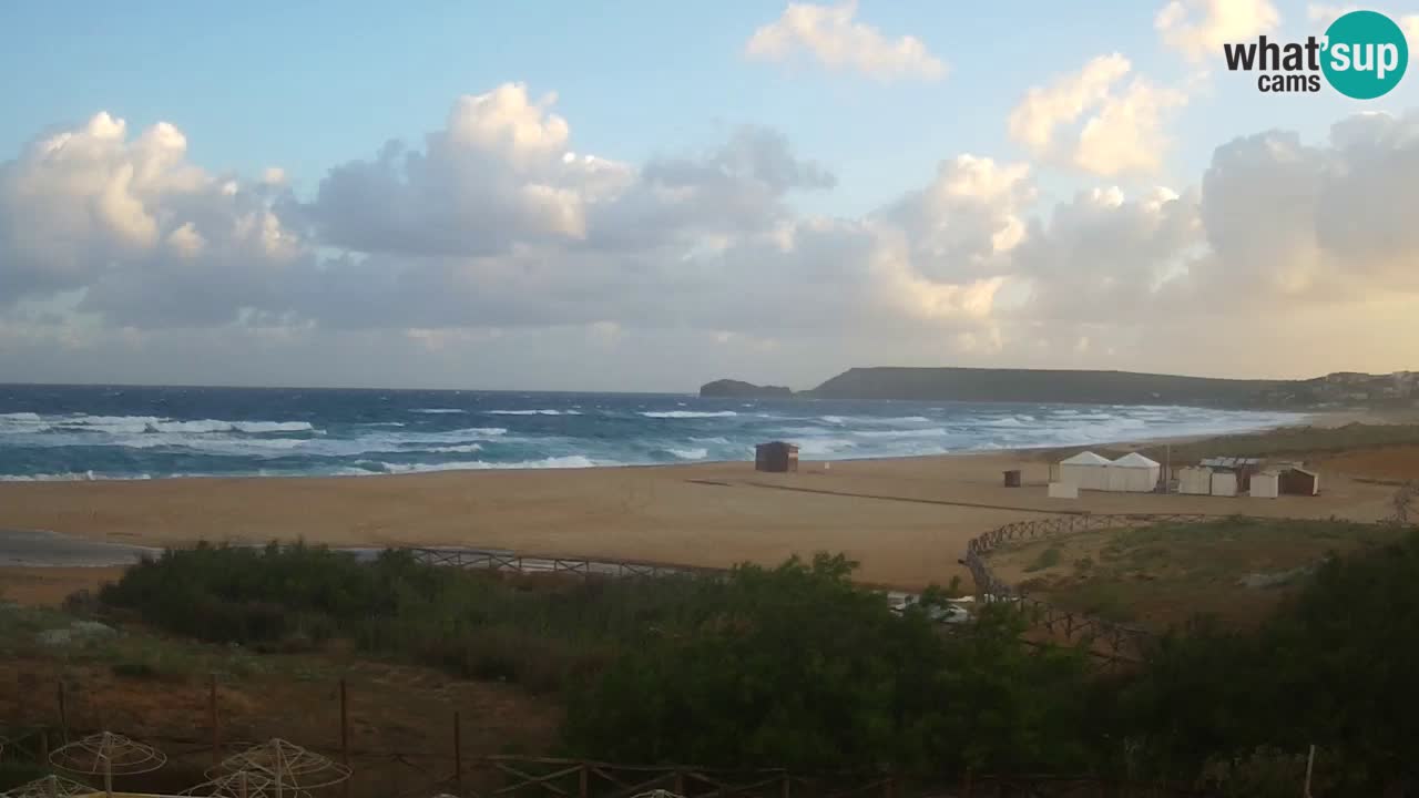 Webcam Torre dei Corsari – Vue en direct sur la plage depuis Punta Usai