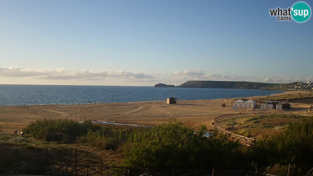 Spletna kamera Torre dei Corsari – Pogled v živo na plažo s Punta Usai