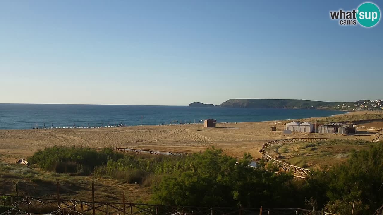 Spletna kamera Torre dei Corsari – Pogled v živo na plažo s Punta Usai