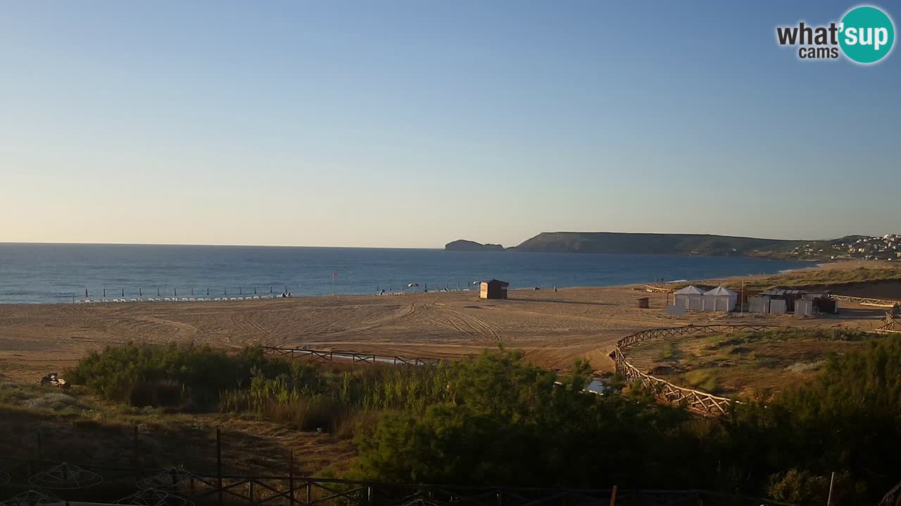 Webcam Torre dei Corsari – Vista live sulla spiaggia da Punta Usai