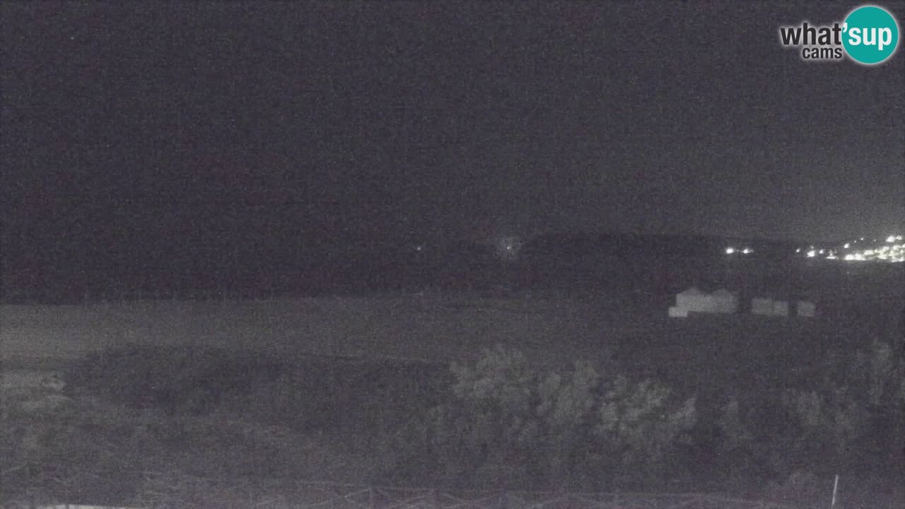Webcam Torre dei Corsari – Vista live sulla spiaggia da Punta Usai