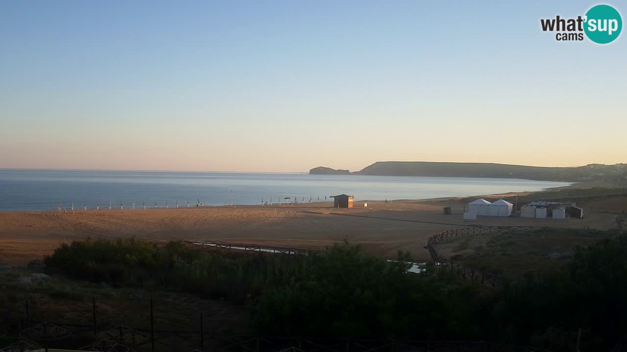 Webcam Torre dei Corsari – Vista live sulla spiaggia da Punta Usai
