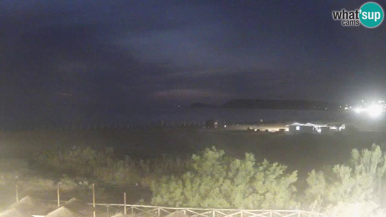 Spletna kamera Torre dei Corsari – Pogled v živo na plažo s Punta Usai