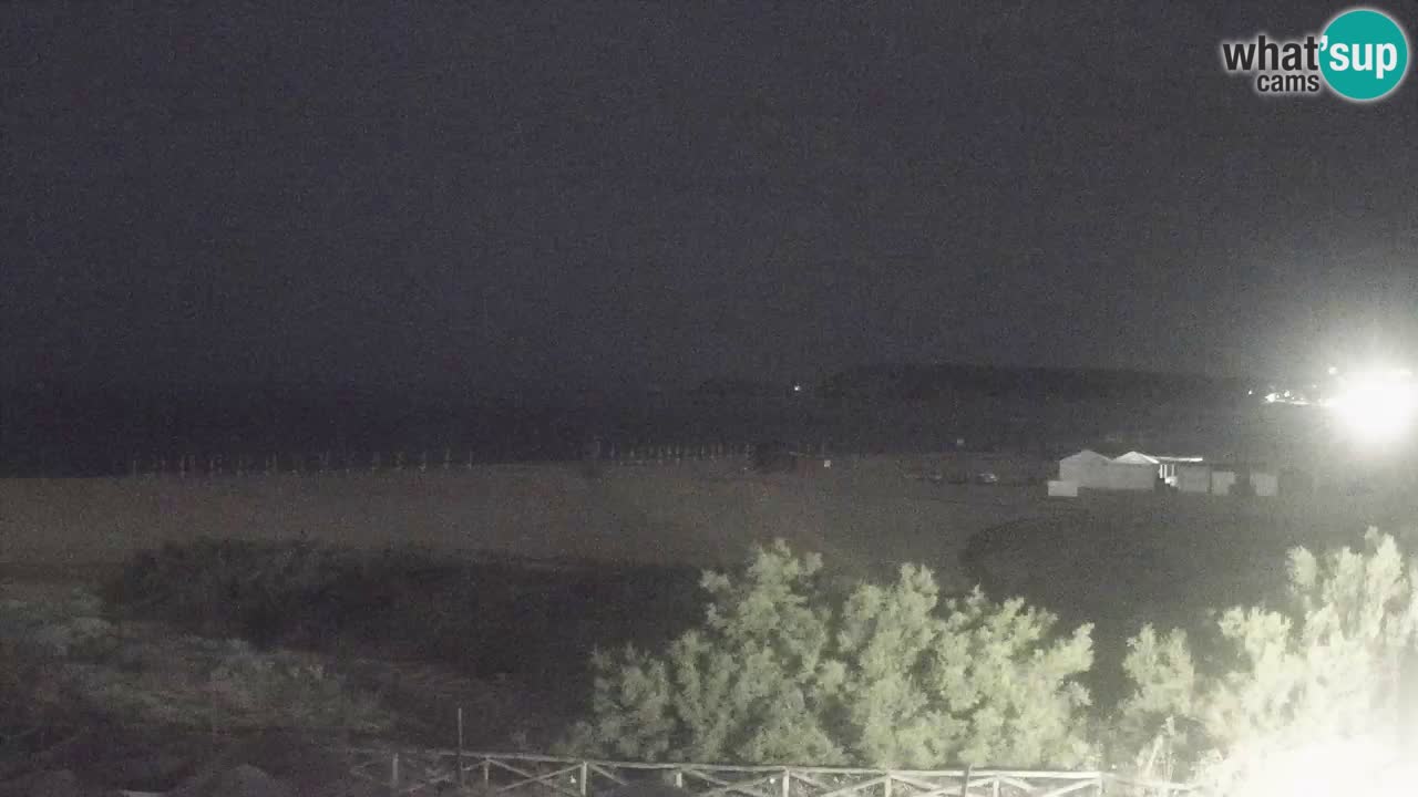 Spletna kamera Torre dei Corsari – Pogled v živo na plažo s Punta Usai