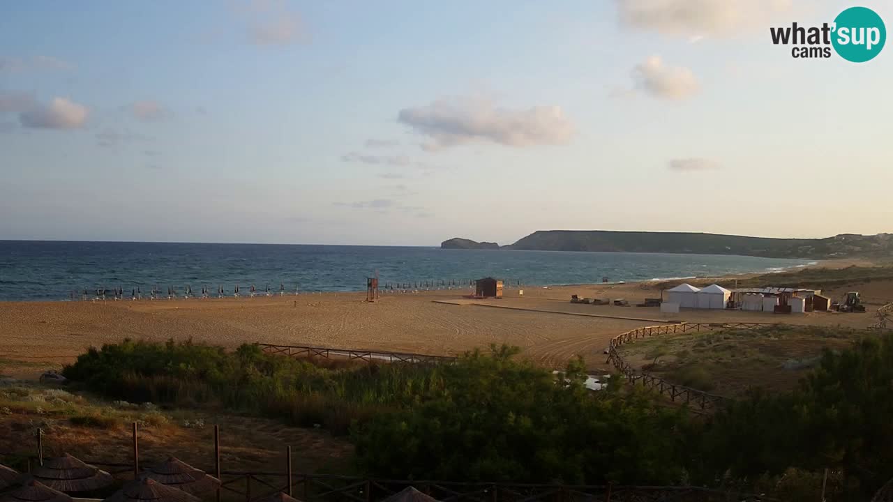 Web kamera Torre dei Corsari – Pogled uživo na plažu s Punta Usai