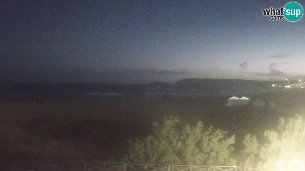 Spletna kamera Torre dei Corsari – Pogled v živo na plažo s Punta Usai