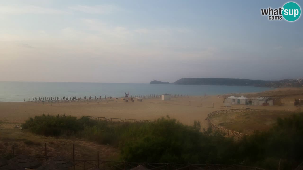 Spletna kamera Torre dei Corsari – Pogled v živo na plažo s Punta Usai