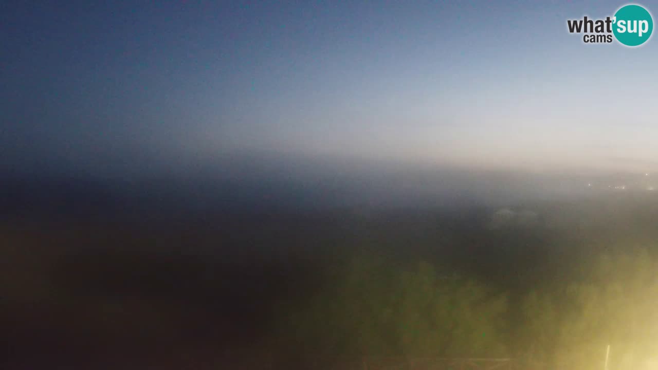 Webcam Torre dei Corsari – Vista live sulla spiaggia da Punta Usai