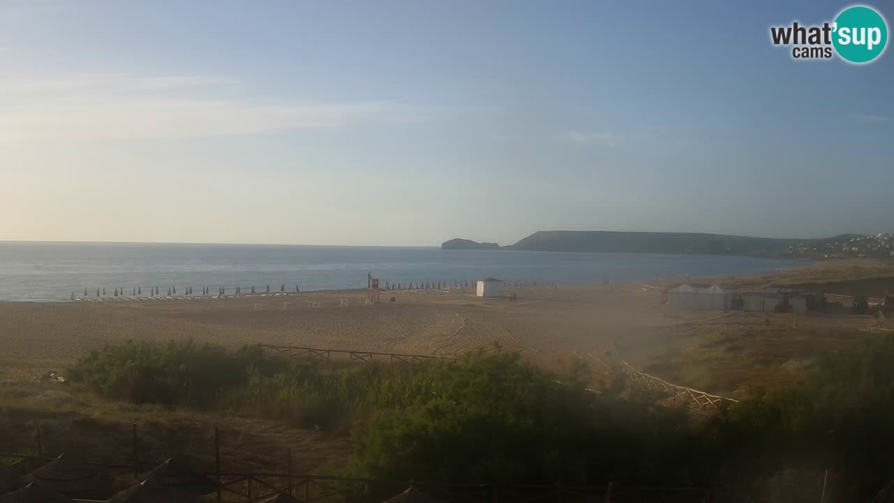 Web kamera Torre dei Corsari – Pogled uživo na plažu s Punta Usai