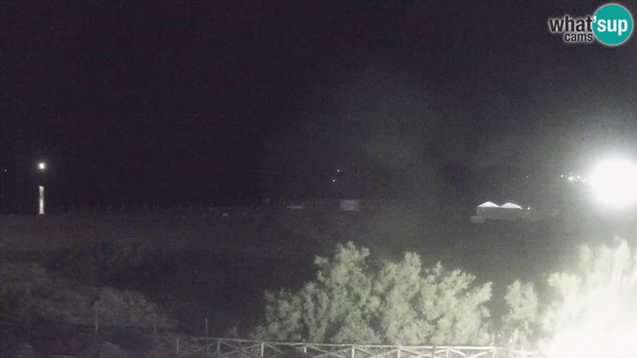 Web kamera Torre dei Corsari – Pogled uživo na plažu s Punta Usai