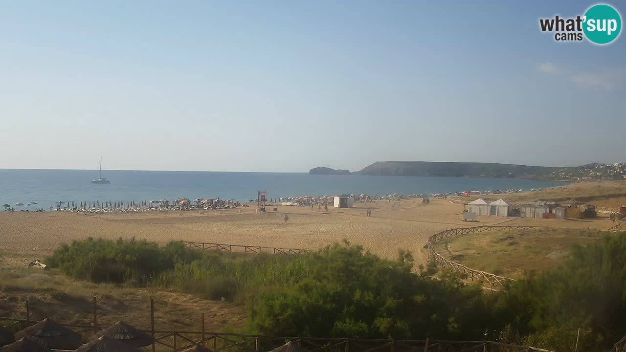 Spletna kamera Torre dei Corsari – Pogled v živo na plažo s Punta Usai