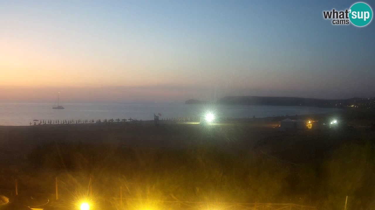 Webcam Torre dei Corsari – Vue en direct sur la plage depuis Punta Usai