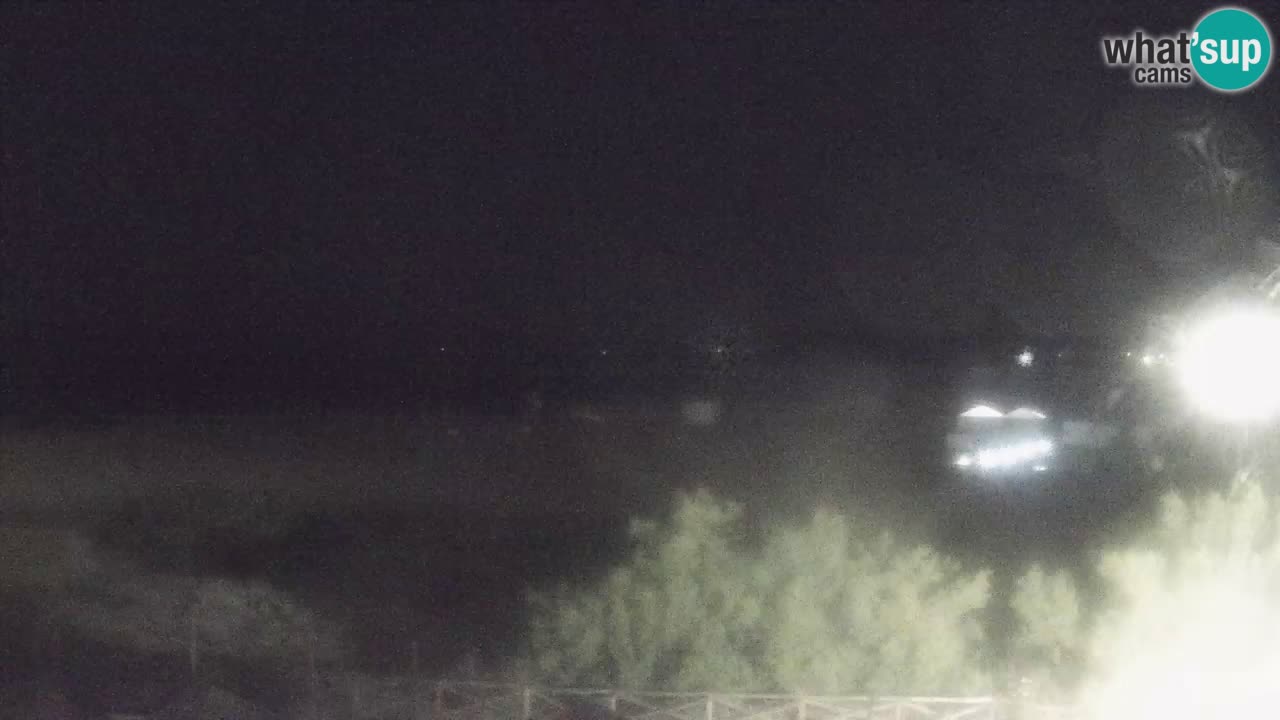 Spletna kamera Torre dei Corsari – Pogled v živo na plažo s Punta Usai