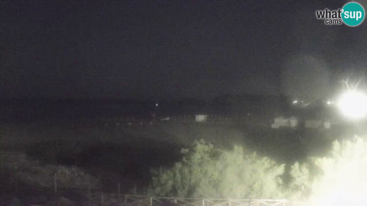 Spletna kamera Torre dei Corsari – Pogled v živo na plažo s Punta Usai