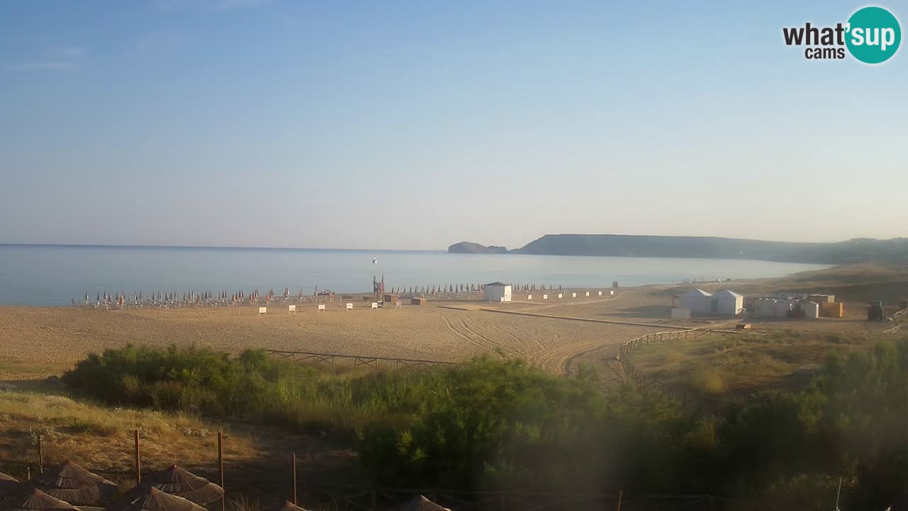 Spletna kamera Torre dei Corsari – Pogled v živo na plažo s Punta Usai