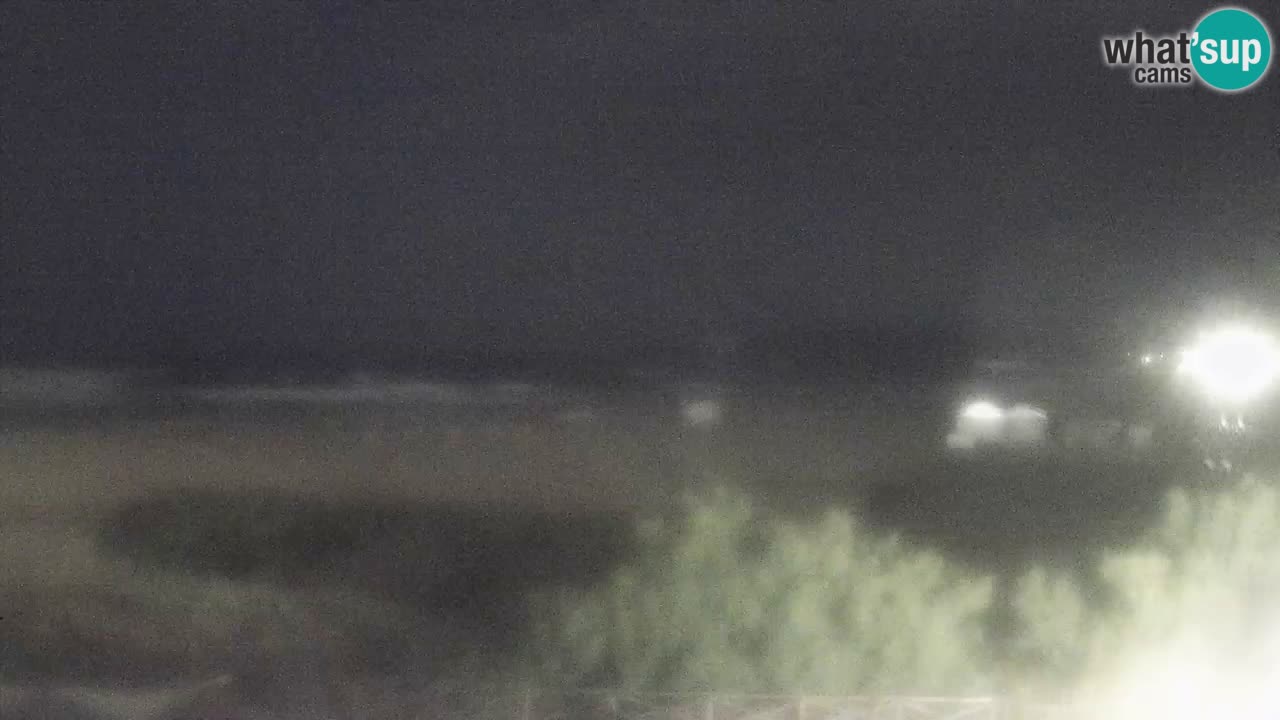 Spletna kamera Torre dei Corsari – Pogled v živo na plažo s Punta Usai