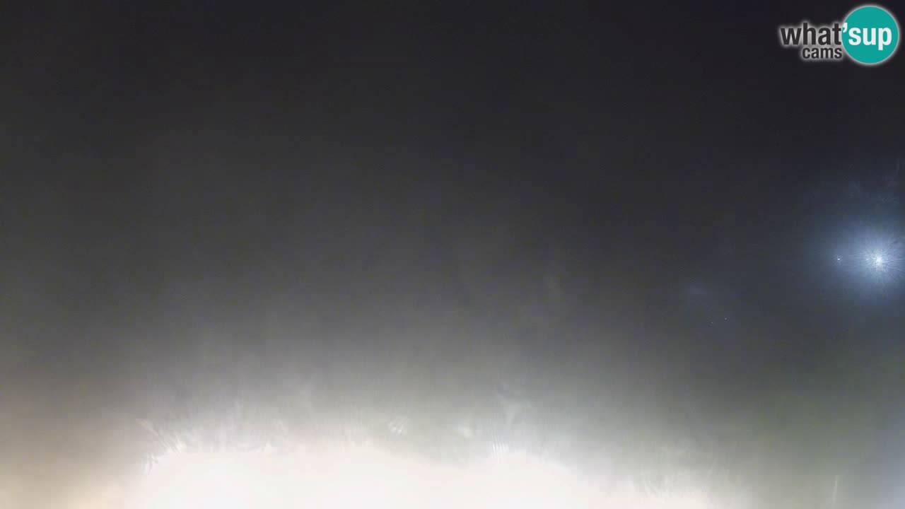 Webcam Torre dei Corsari – Vue en direct sur la plage depuis Punta Usai