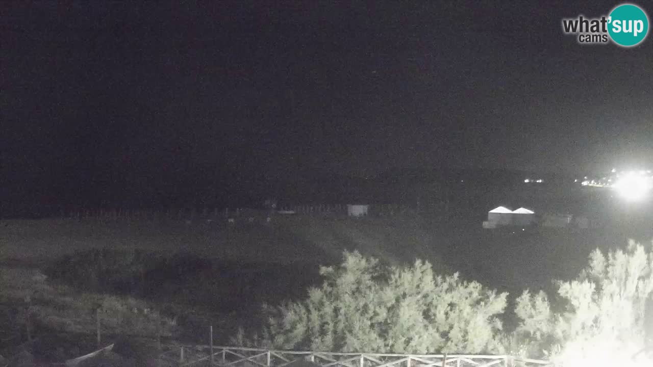 Webcam Torre dei Corsari – Vista live sulla spiaggia da Punta Usai